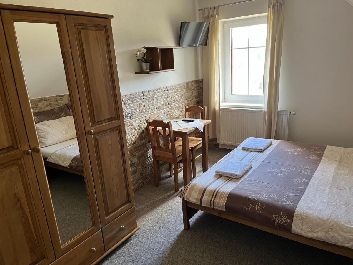 Na Planyrce Hotel Paseky nad Jizerou Ngoại thất bức ảnh
